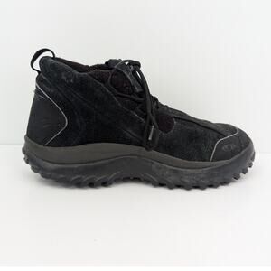 Salomon Suede Hiking Boots Womens Size 8.5 Black Ankle Winter Snow Gorpcore